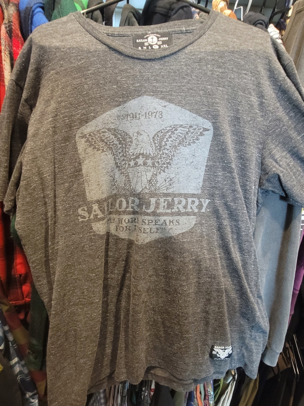 Men's Dark Gray Graphic Short-Sleeve Tee
